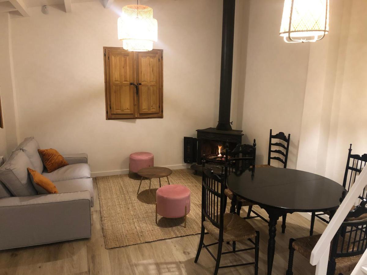 فيلا La Casita De El Montan أفيليس المظهر الخارجي الصورة